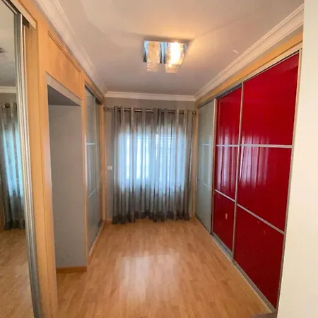 E.d. Luxury House Вилла *