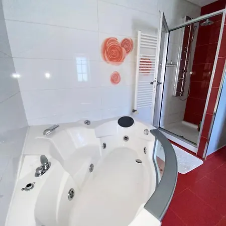 Вилла E.d. Luxury House