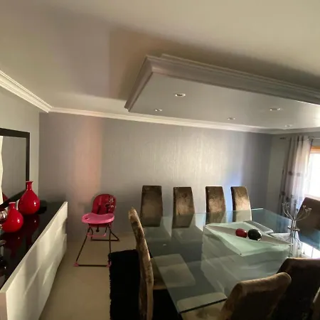 E.d. Luxury House *